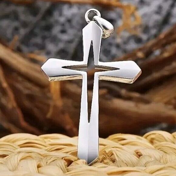 Fashion Hollow Cross Pendant Rounded Stainless Steel Necklace Jewelry Gift - NEW